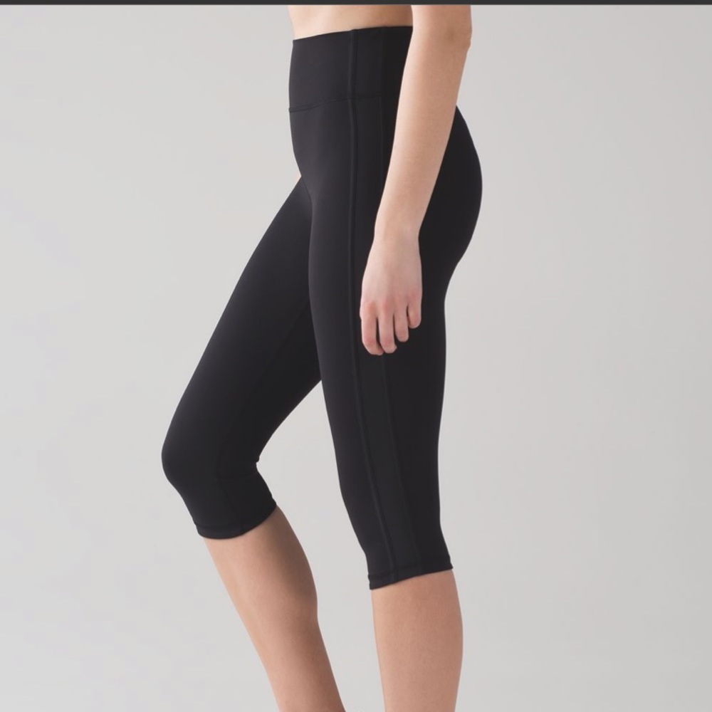 Lululemon Squad Goals Crop (17") - 6